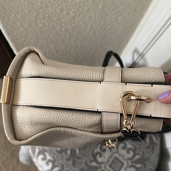 NWOT Coach cream with black Leather carryall - Picture 6 of 15